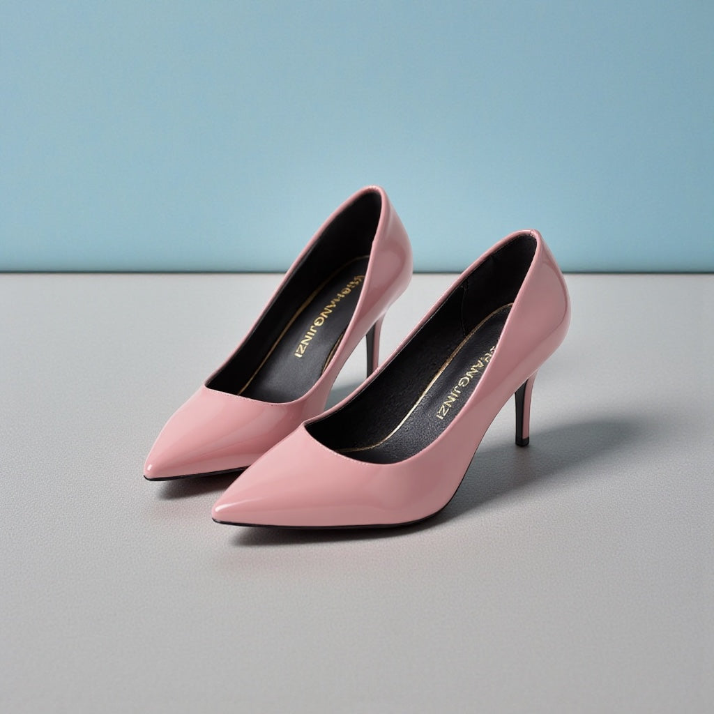 Éssentielle Classic Pointed Pump