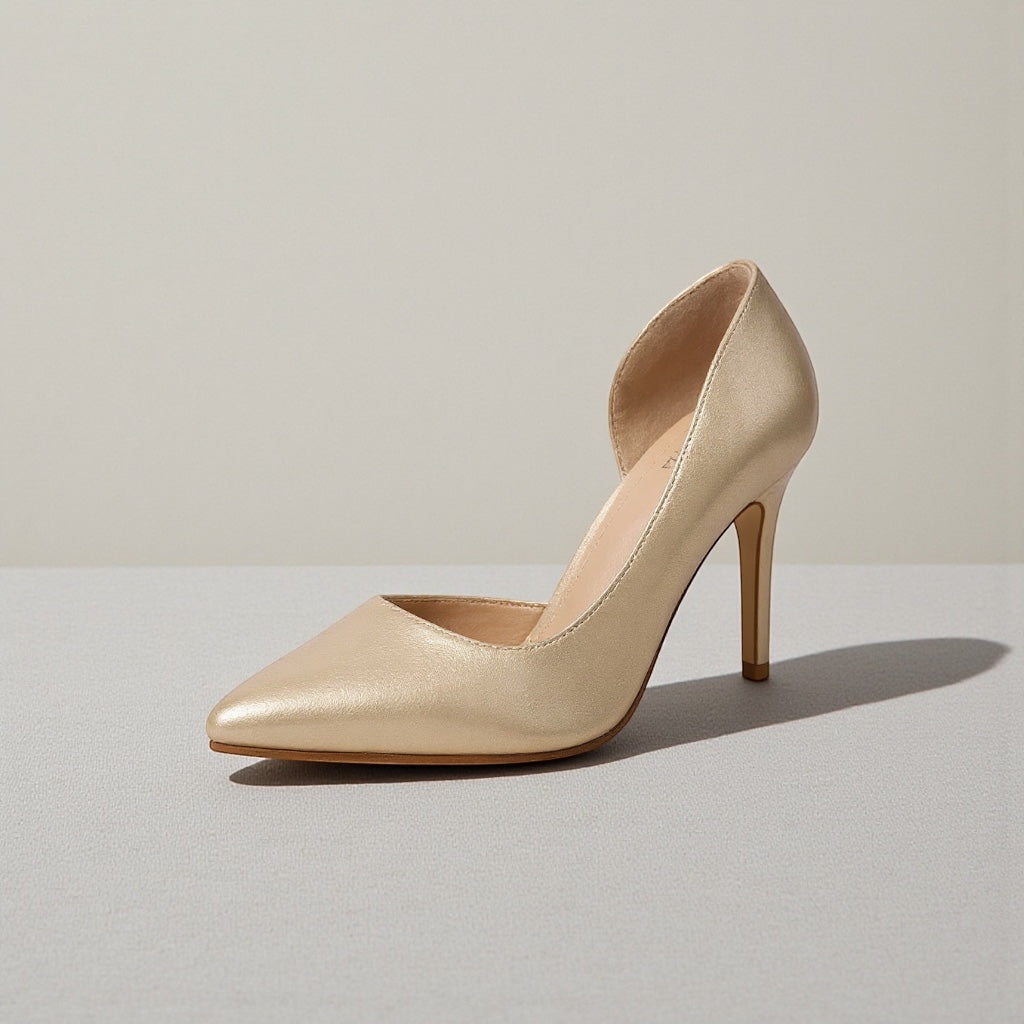 Maison Solène Sculpted Elegance Pointed Pumps